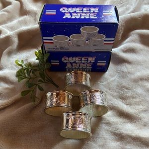 Set Of 8 Napkin Rings